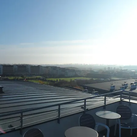 Atrium Luksusowe Apartamenty Sarbinowo Exterior photo